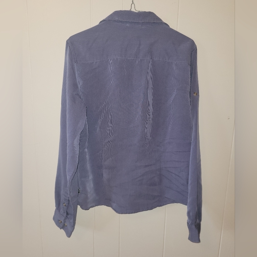 The North Face Blue Button-Down Shirt - Picture 3 of 5